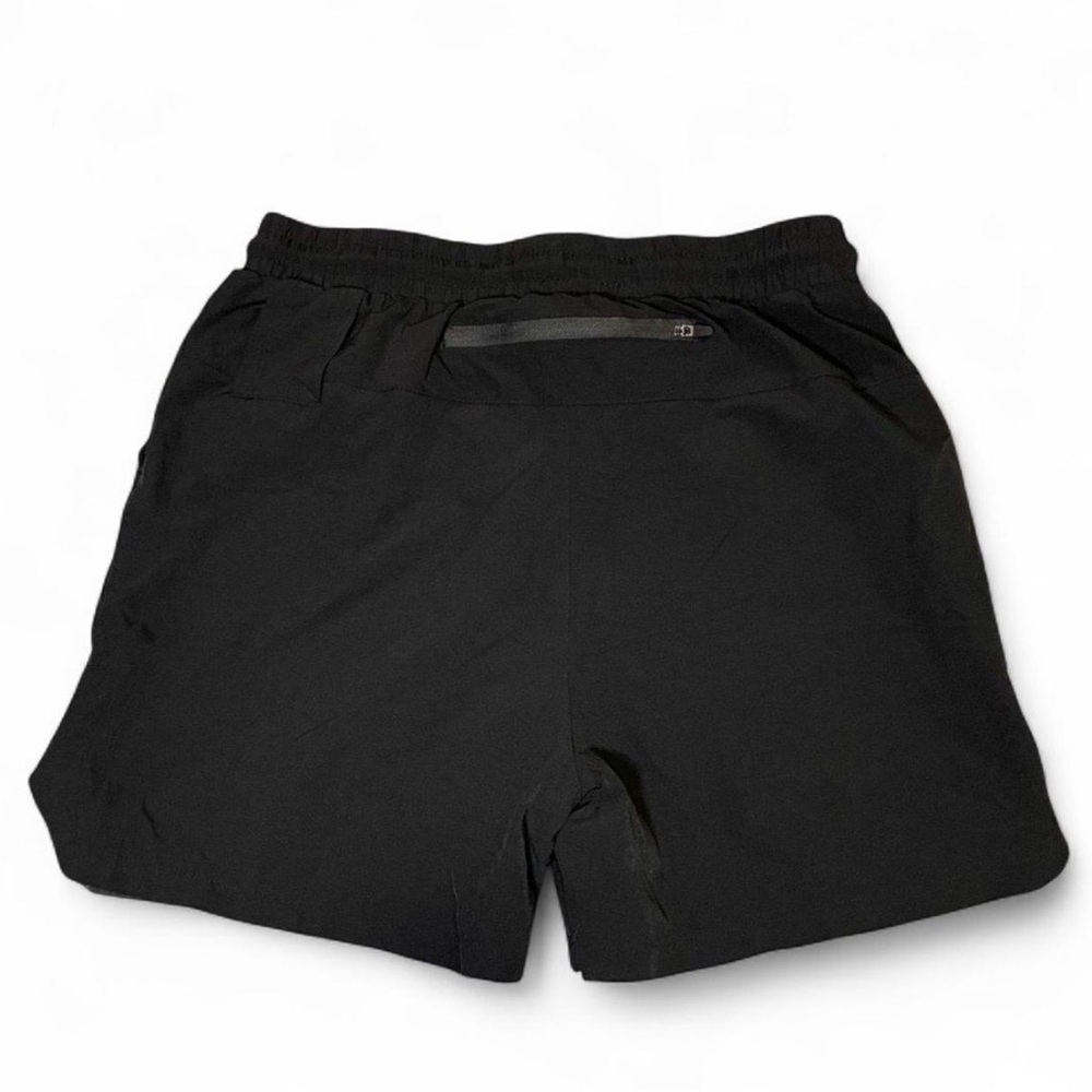 Minimal Black Nylon Shorts With Zip Pocket (M) - Picture 2 of 3